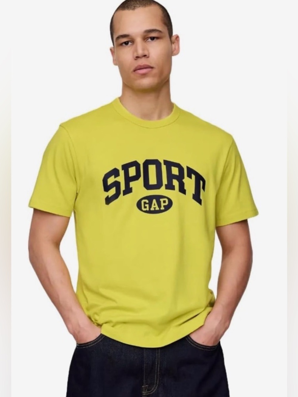 💛🆕💛 GAP Yellow Short Sleeve T-Shirt with Navy SPORT Logo-Size Small